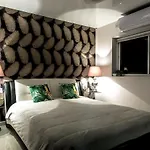 Faroyal Luxury Suite